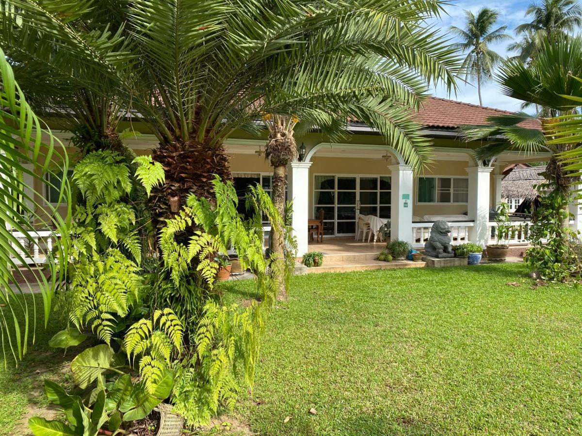 Palm Gardens Resort, 방사판 외부 사진